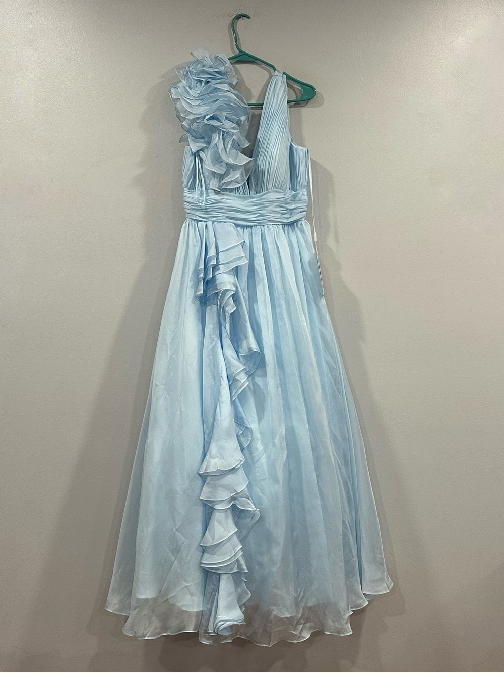 Mac Duggal 48856 Light Blue Ruffle Shoulder V-Neck Chiffon Down Sz 10